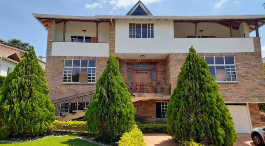 Residential For Sale, Single Family BucaramangaSantander, Colombia