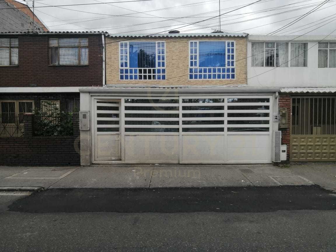Residential For Sale, Single Family Calle 3 41a 41, Bogotá