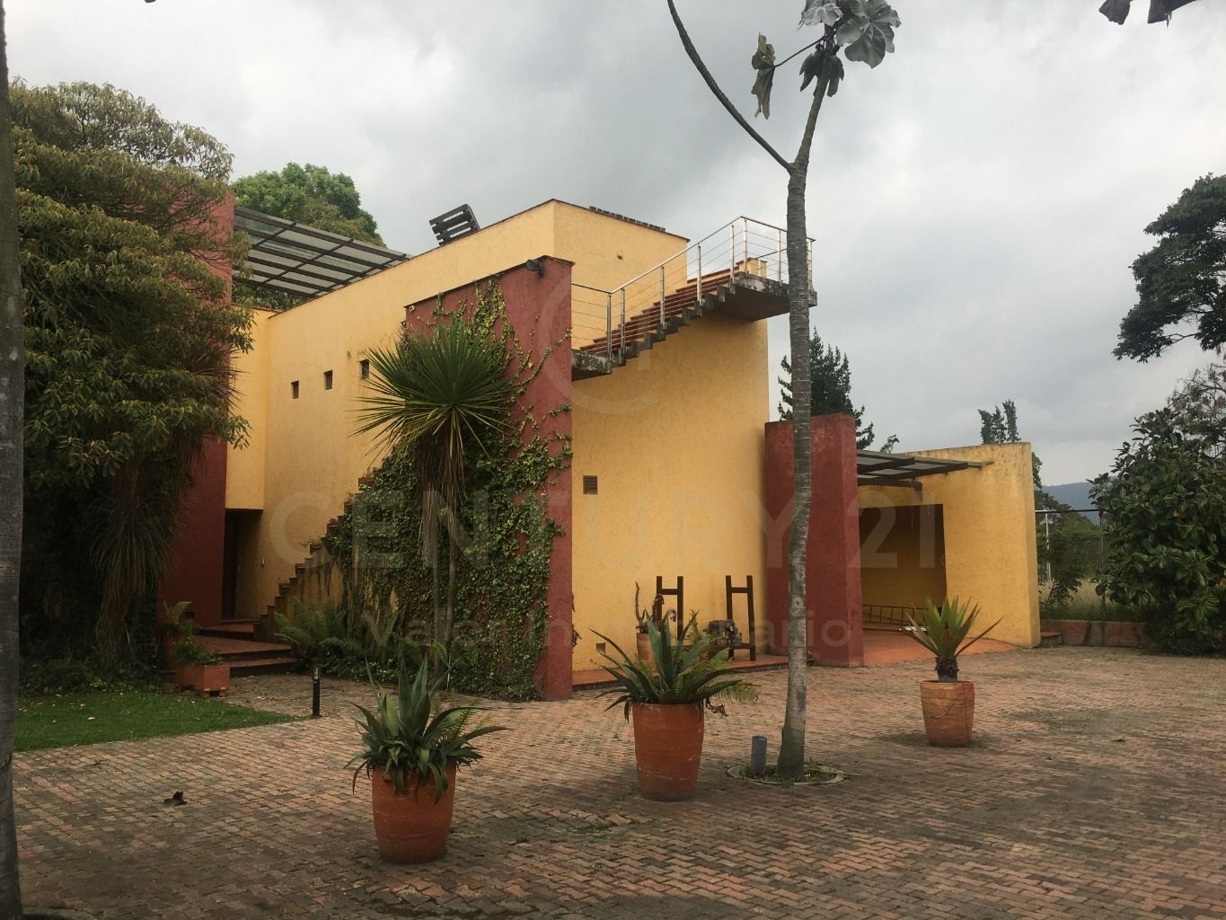 Residential For Sale, Single Family ChíaCundinamarca, Colombia