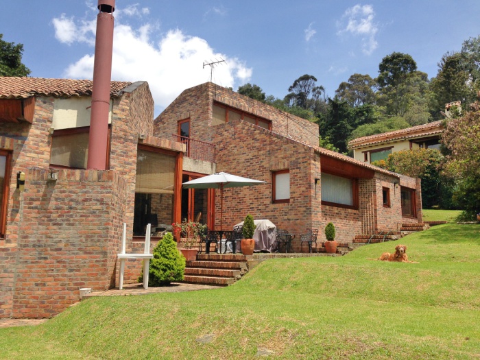 Residential For Sale, Single Family BogotáCundinamarca, Colombia